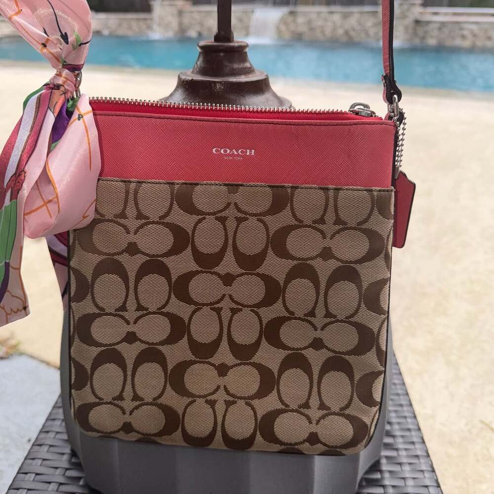 Coach Signature Canvas Crossbody Bag Tan Coral Pink #12V1026